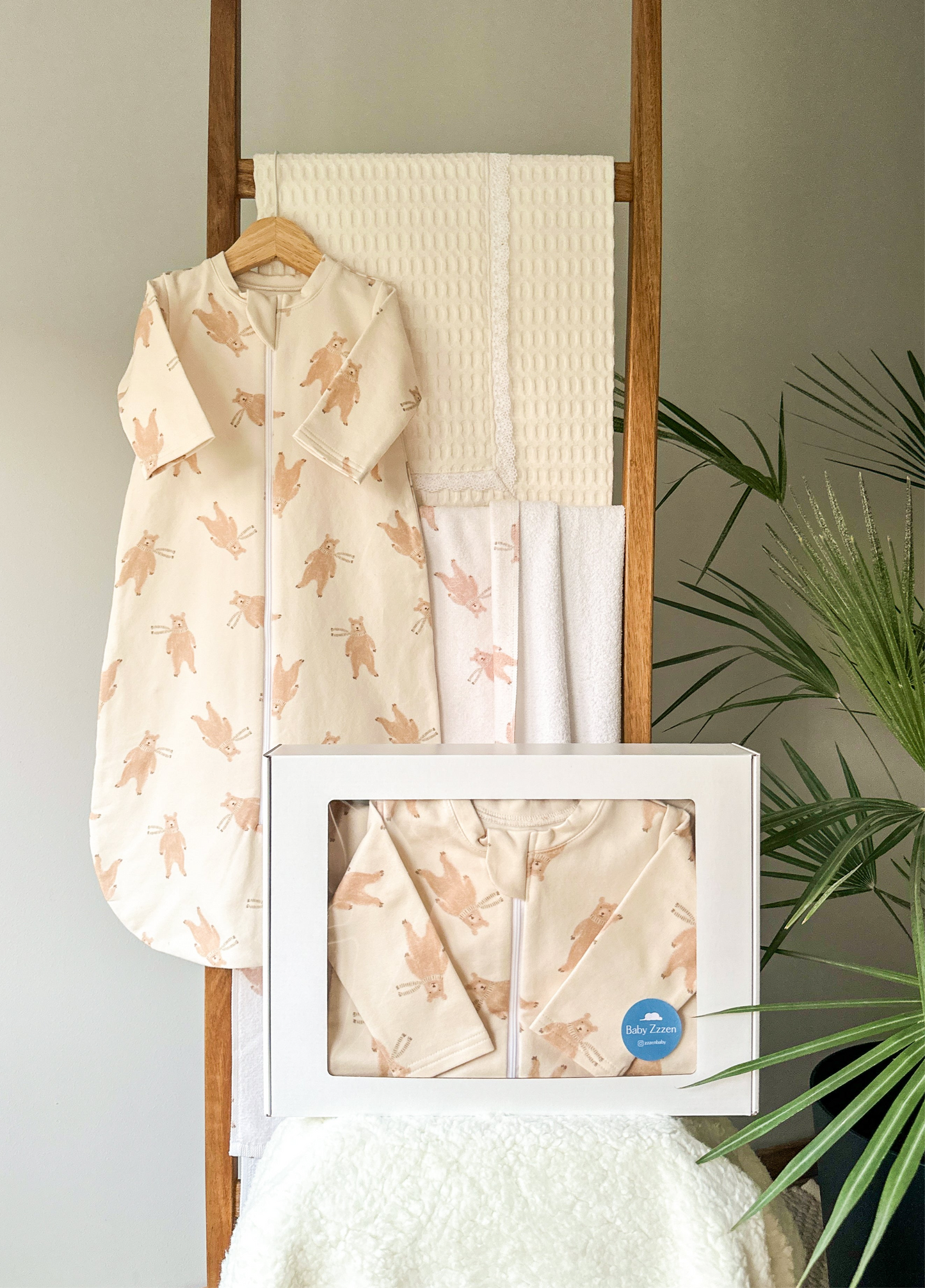 Caramel Bear gift box with Pajama (set of 2 items)