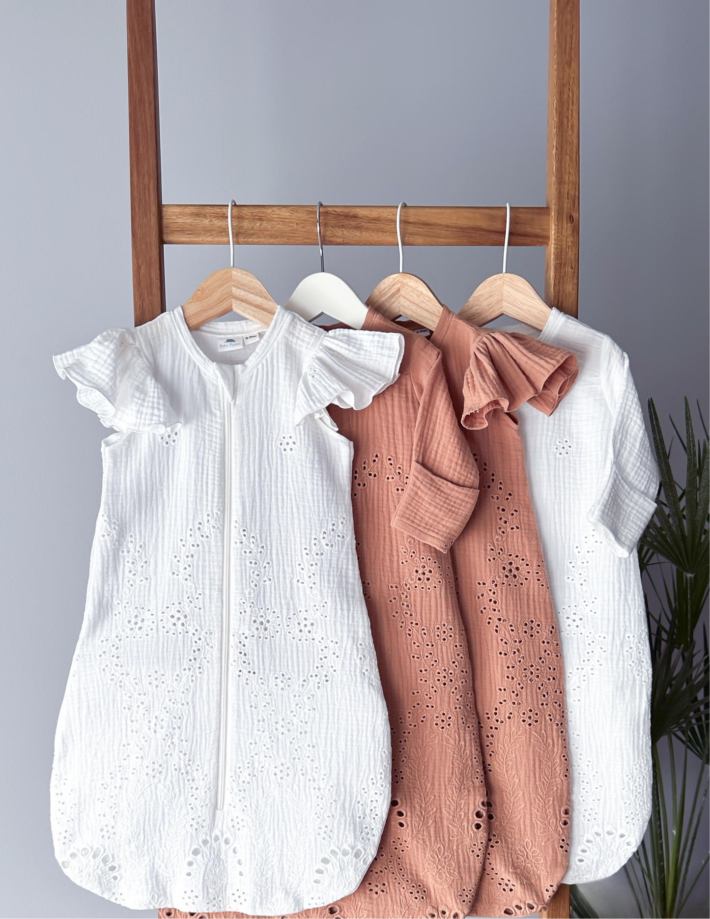 Muslin Broderie Sleeping Bag (2 options)