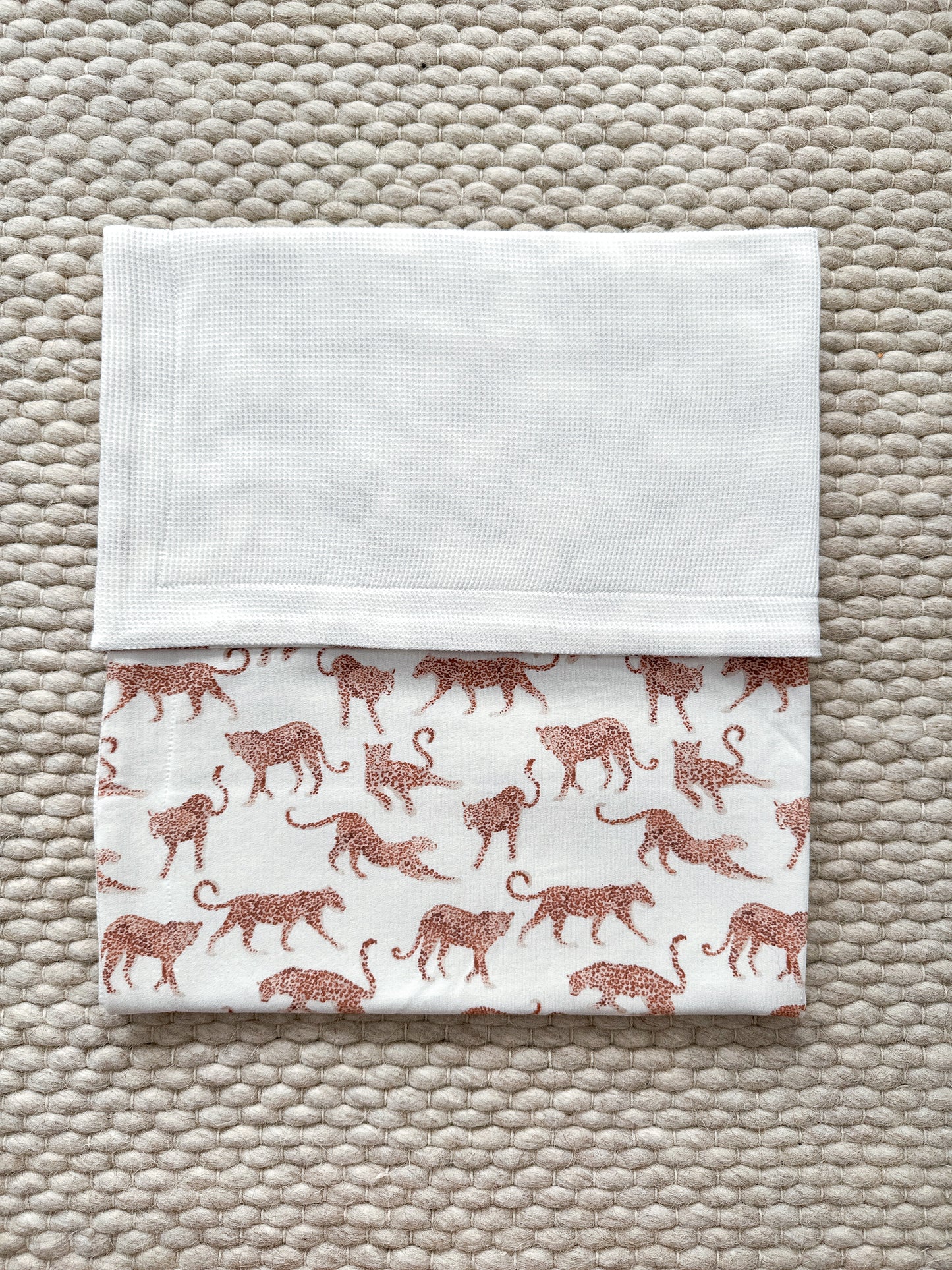 Baby waffle blanket with Leopards