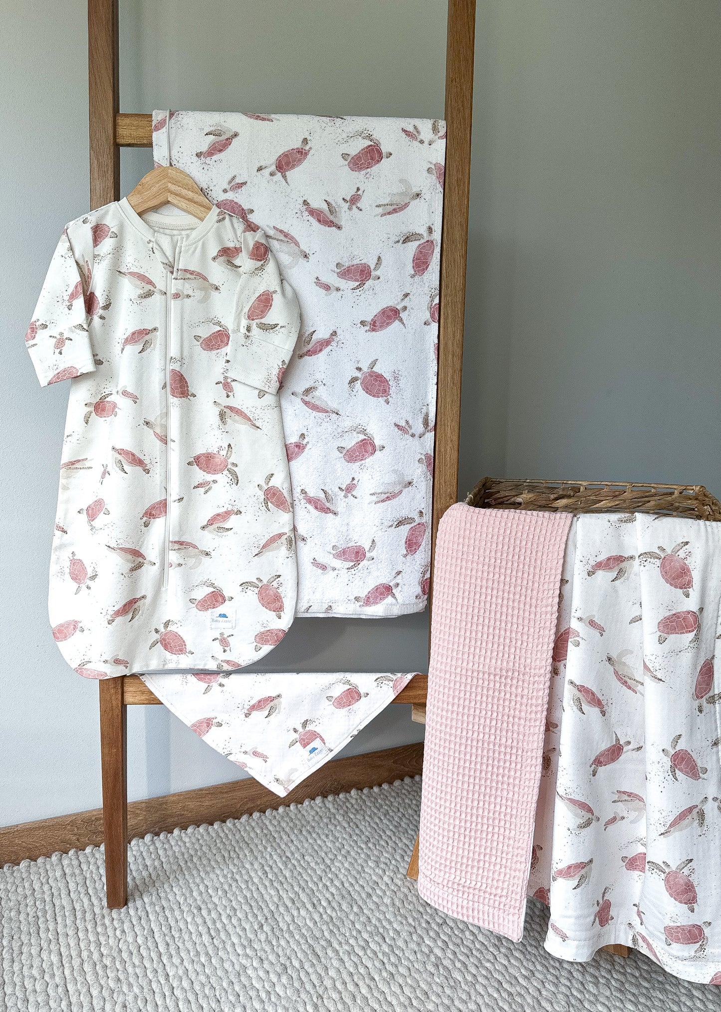Baby Set Pink Turtles with Waffle Blanket