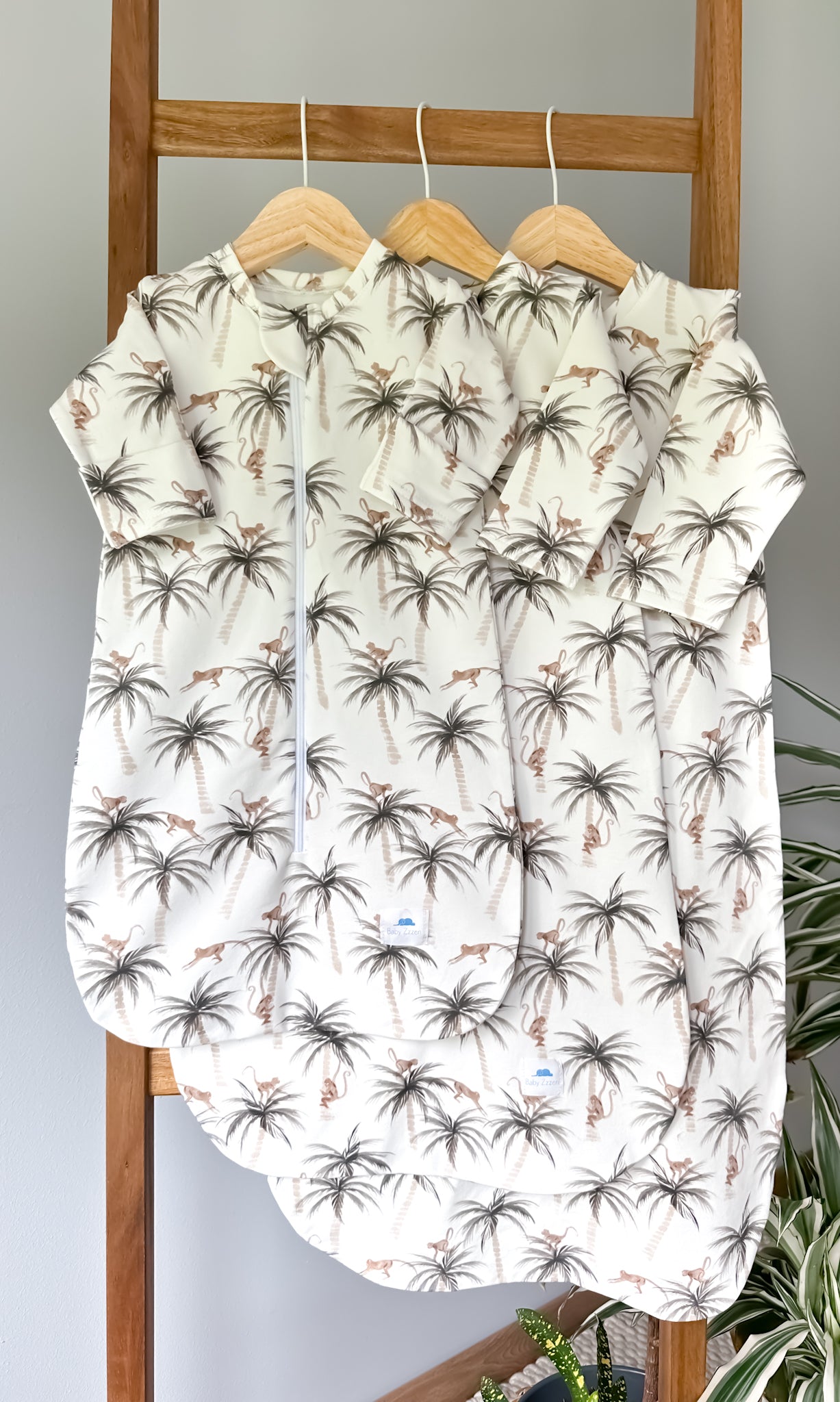 Gift box MONKEYS AND PALMS (set of 3 items)