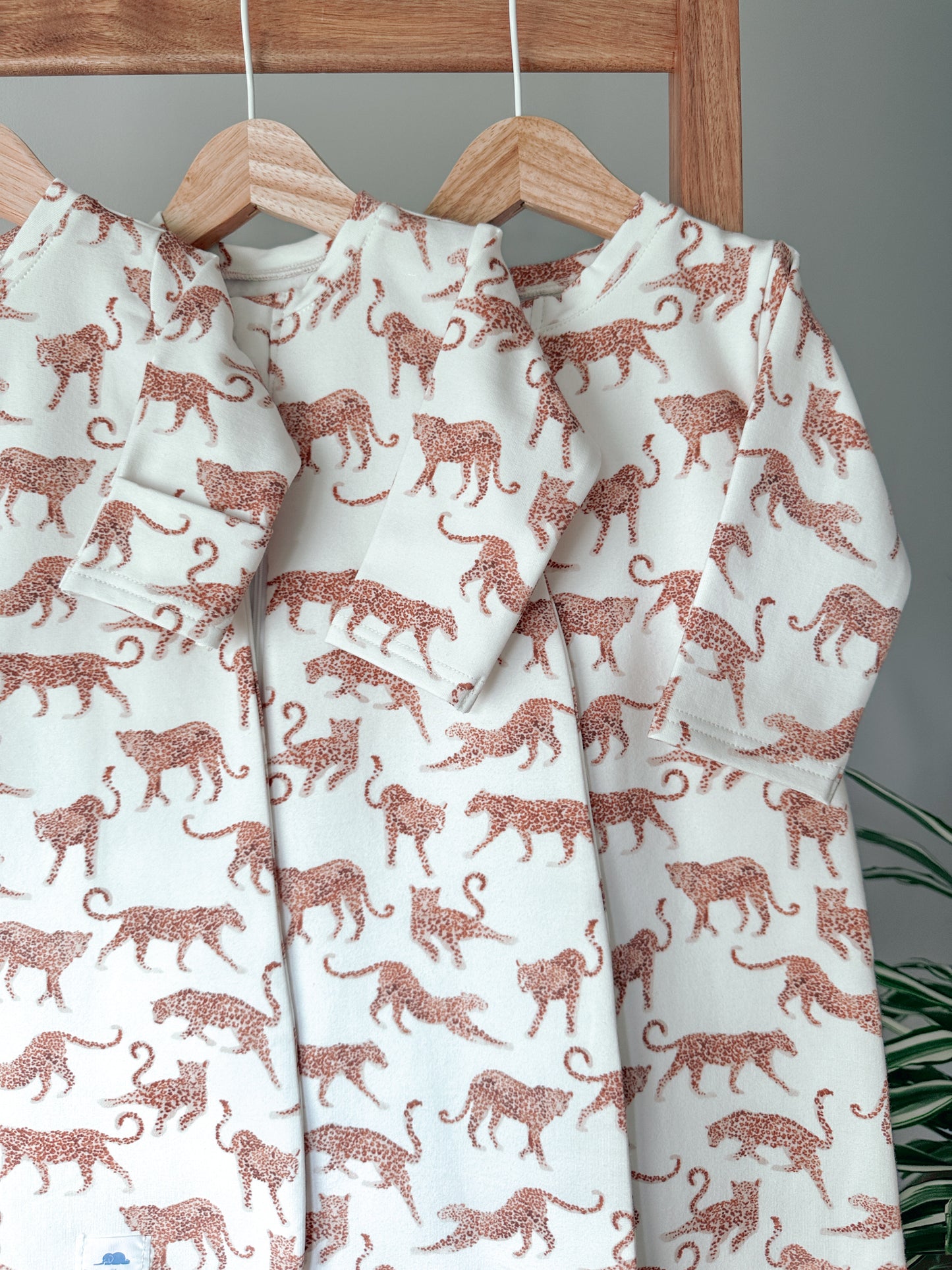 Warm baby sleeping bag with Leopards